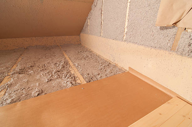Best Types of Insulation in Menomonee Falls, WI